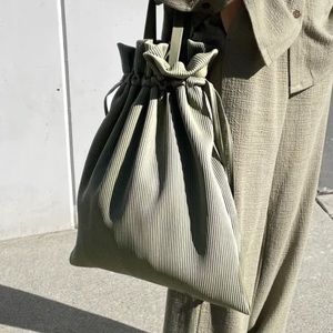 OAK + FORT Pleated Bucket Bag - Moss